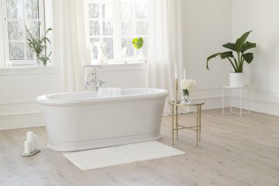 Refinished Bathtub with Custom Color
